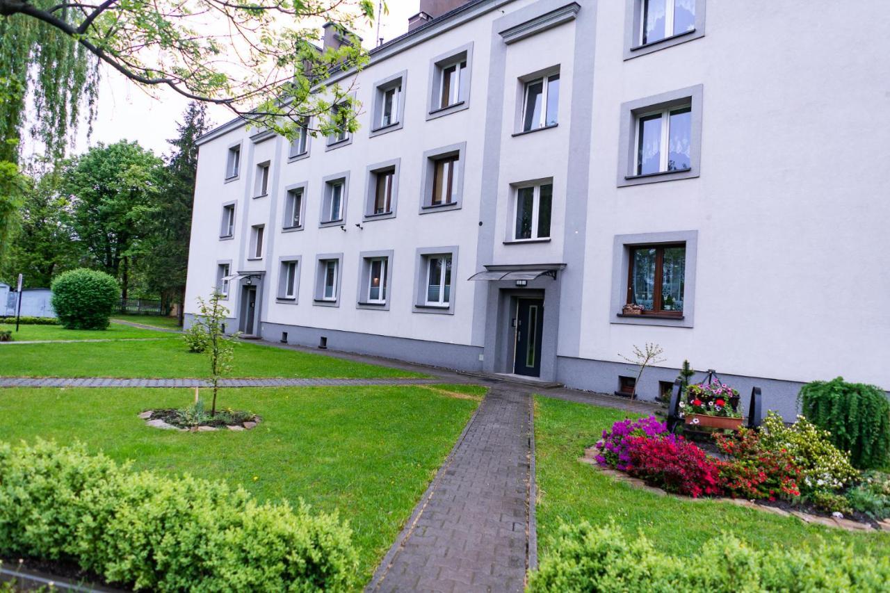 Apartament Przy Bystrzanskiej Daire Bielsko-Biała Dış mekan fotoğraf